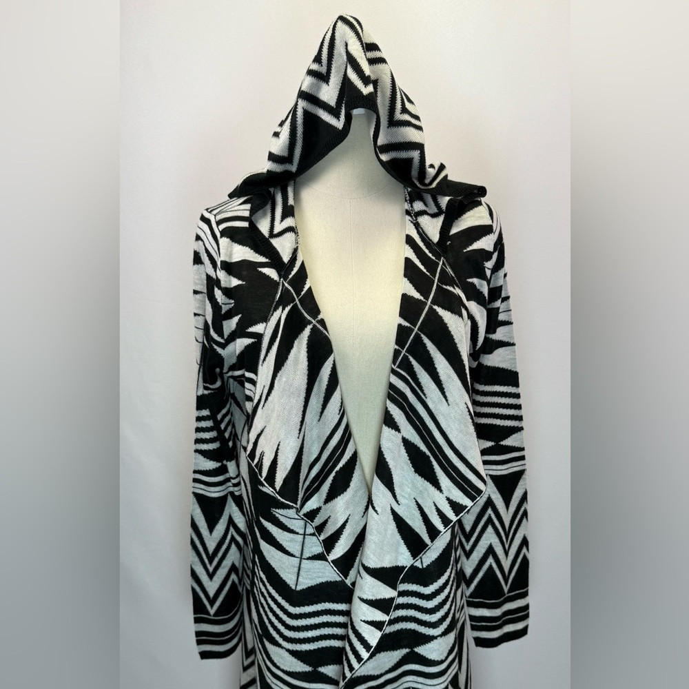 Hannah Women's Black &‎ White Pattern Hoodie Cardigan Size L